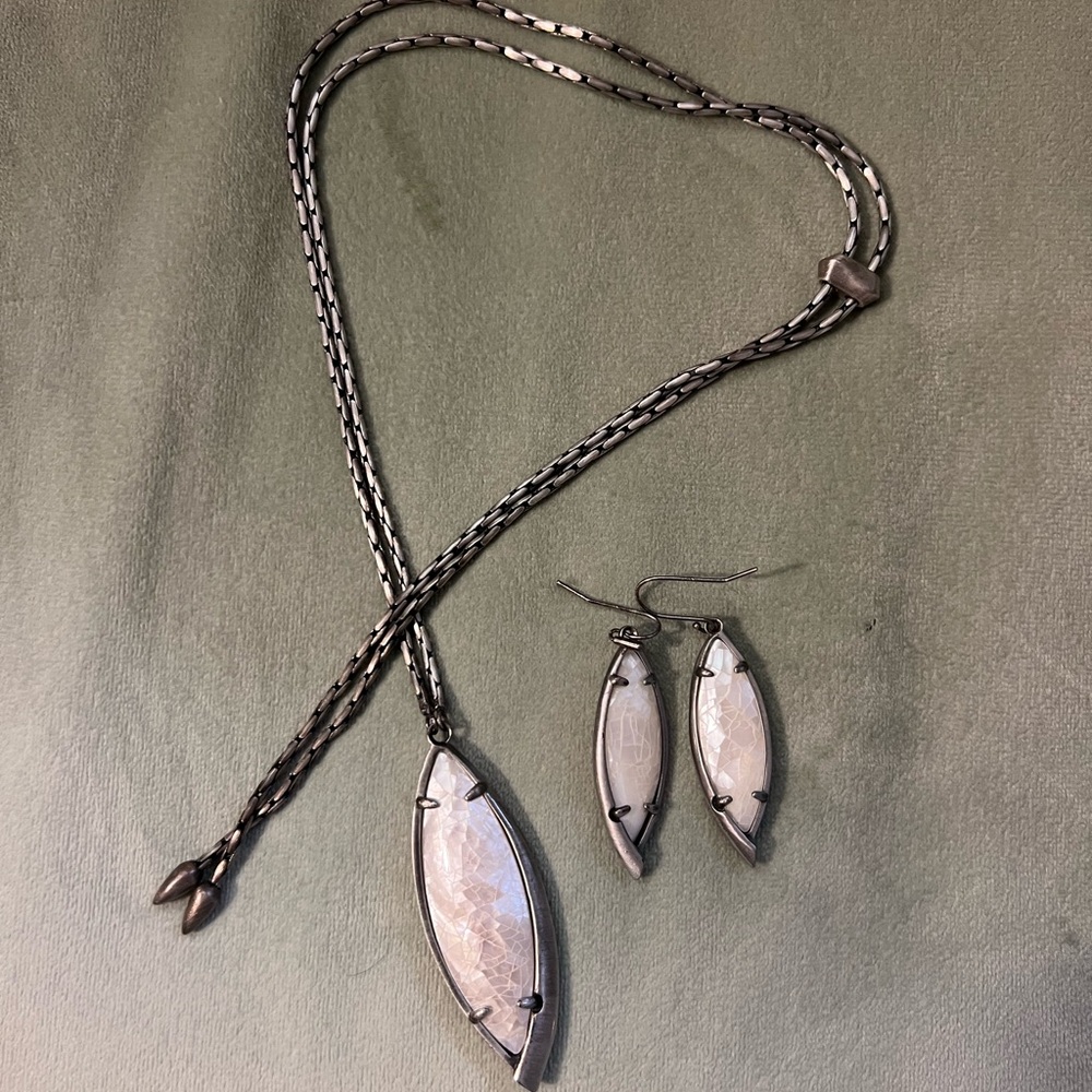 Kendra Scott Milla Mother of Pearl Necklace & Matching Earrings — Silver Tone